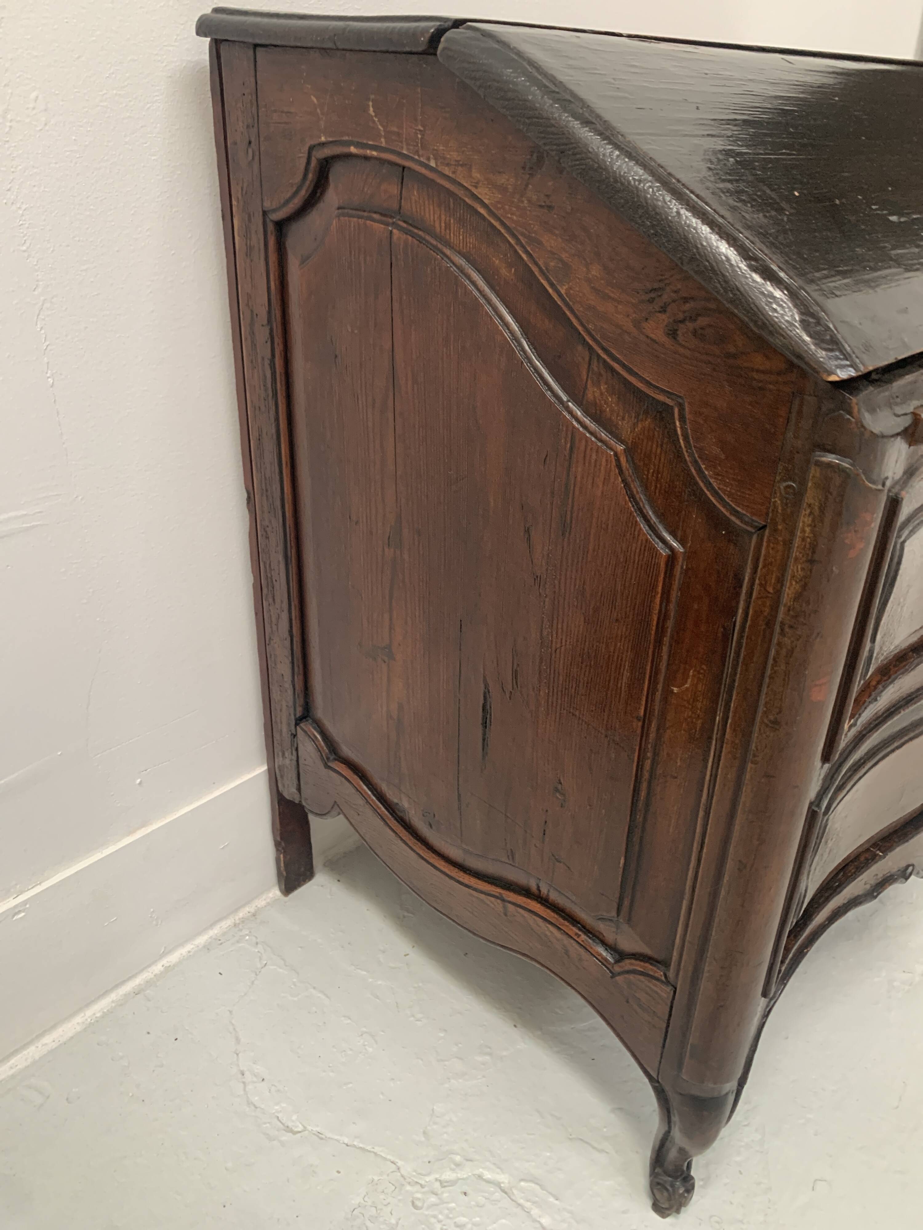 Master piece of furniture in carved oak 18th century chest of drawers