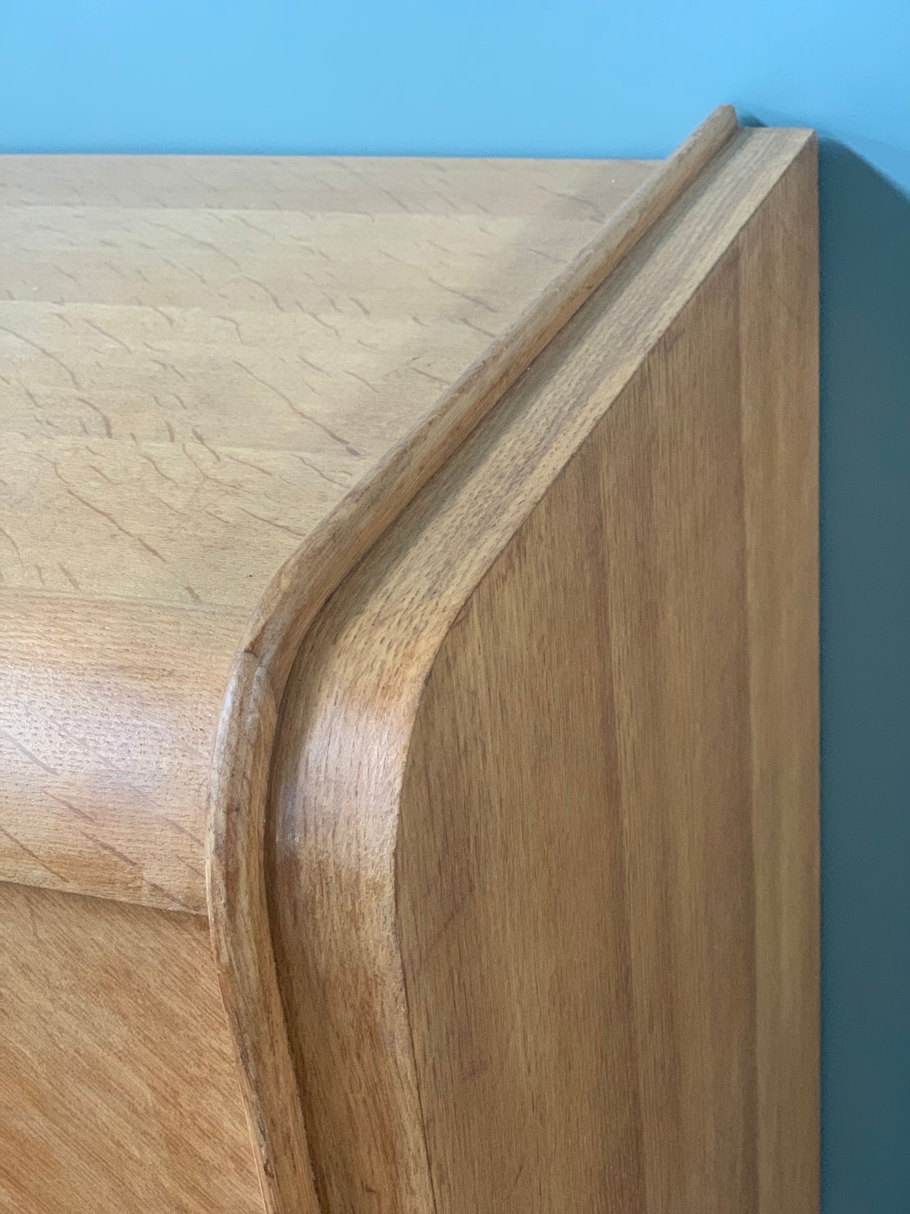Vintage sideboard buffet