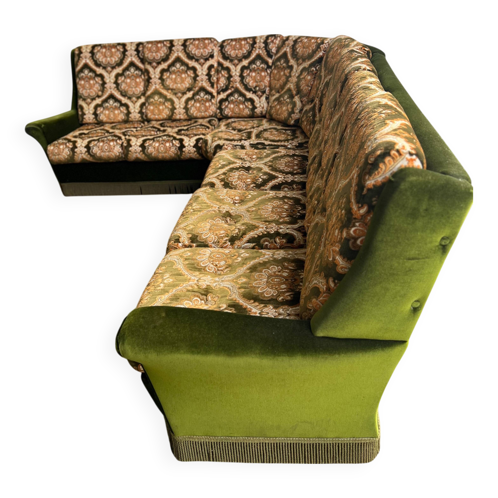 Vintage fringed corner/lounge/sofa seat