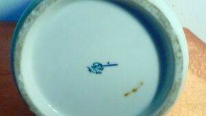 Vase rouleau en porcelaine asie Chine cerisier du Japon années 1950