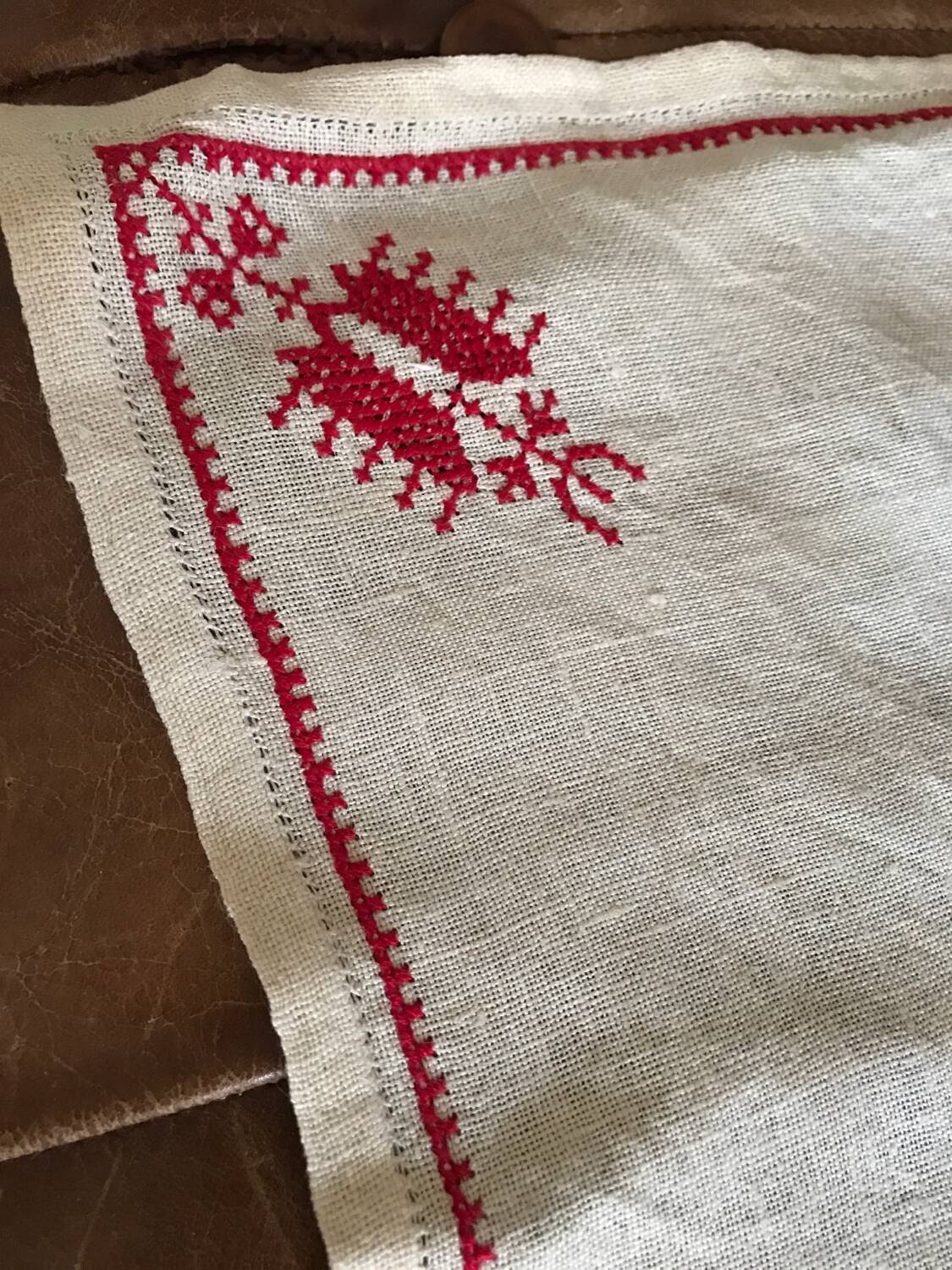 Hand embroidered linen tablecloth and napkins