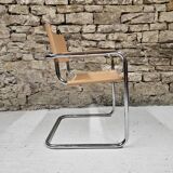 Fauteuil cantilever en cuir