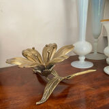 Cendrier fleur en laiton vintage