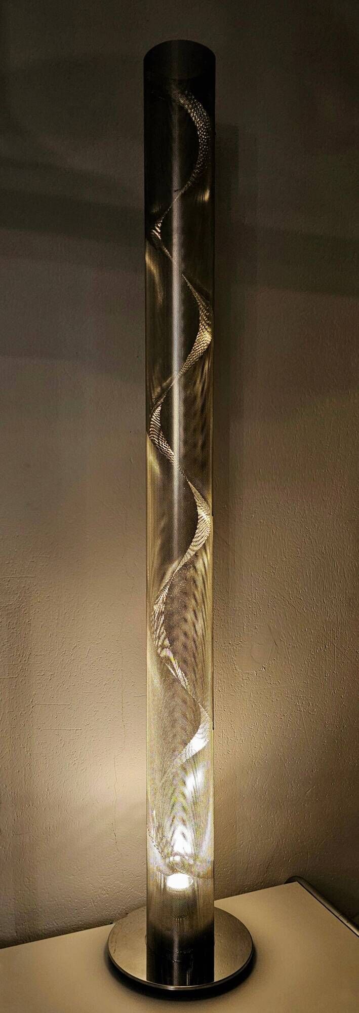 Postmodern tubular floor lamp "Tall Spiral No.5" by Thierry Vide 1999