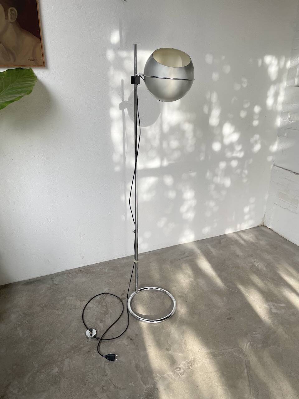 Reggiani “eyeball” floor lamp 1970