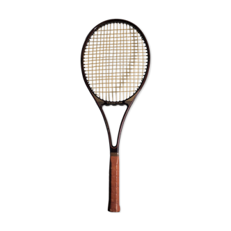 Tennis racket