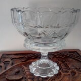 Chiseled crystal empty pocket cup