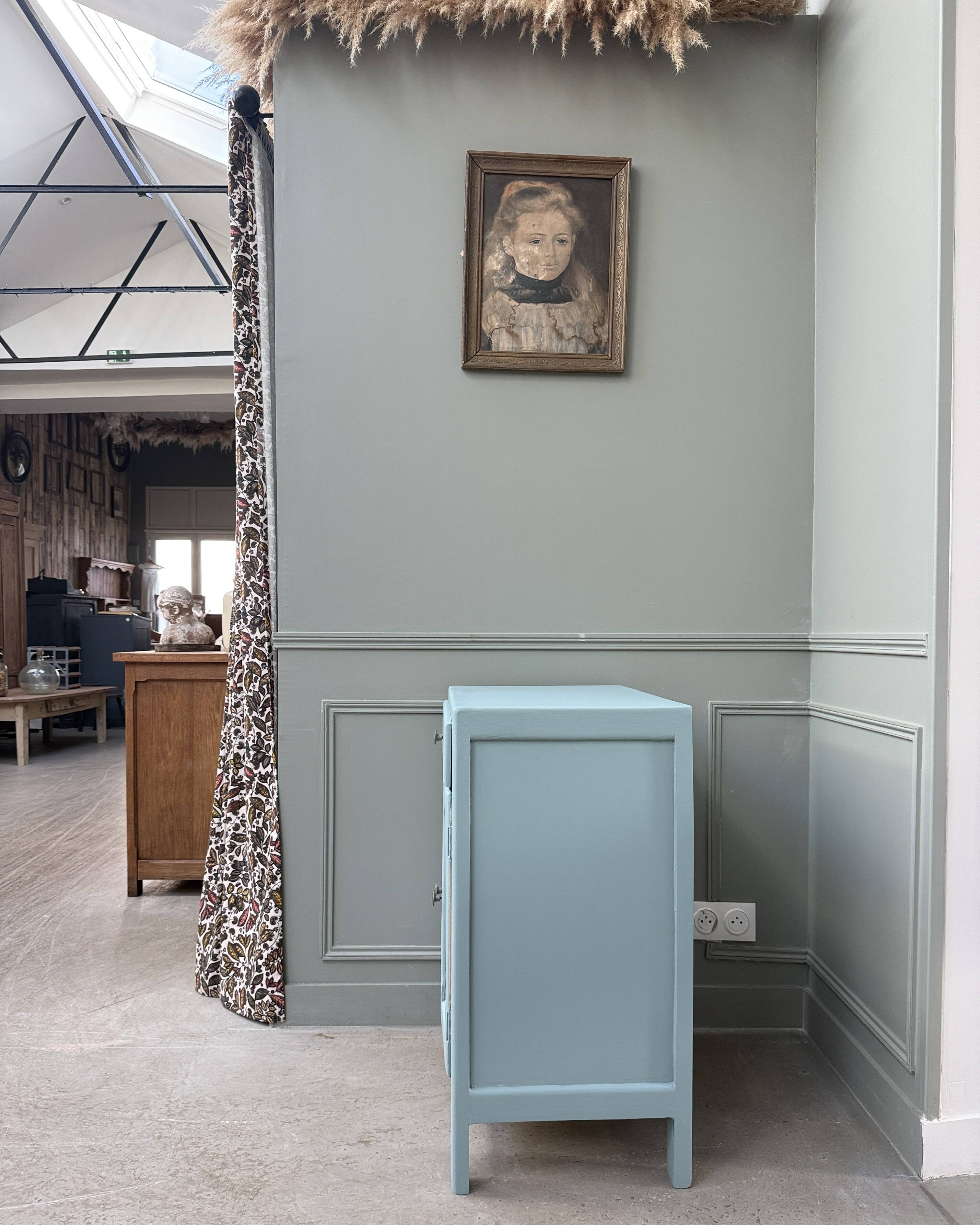 Buffet parisien bleu (rénové)