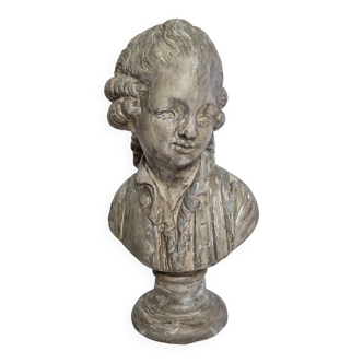 Buste de jeune aristocrate en pierre reconstituée, patine vielle pierre, 32 cm