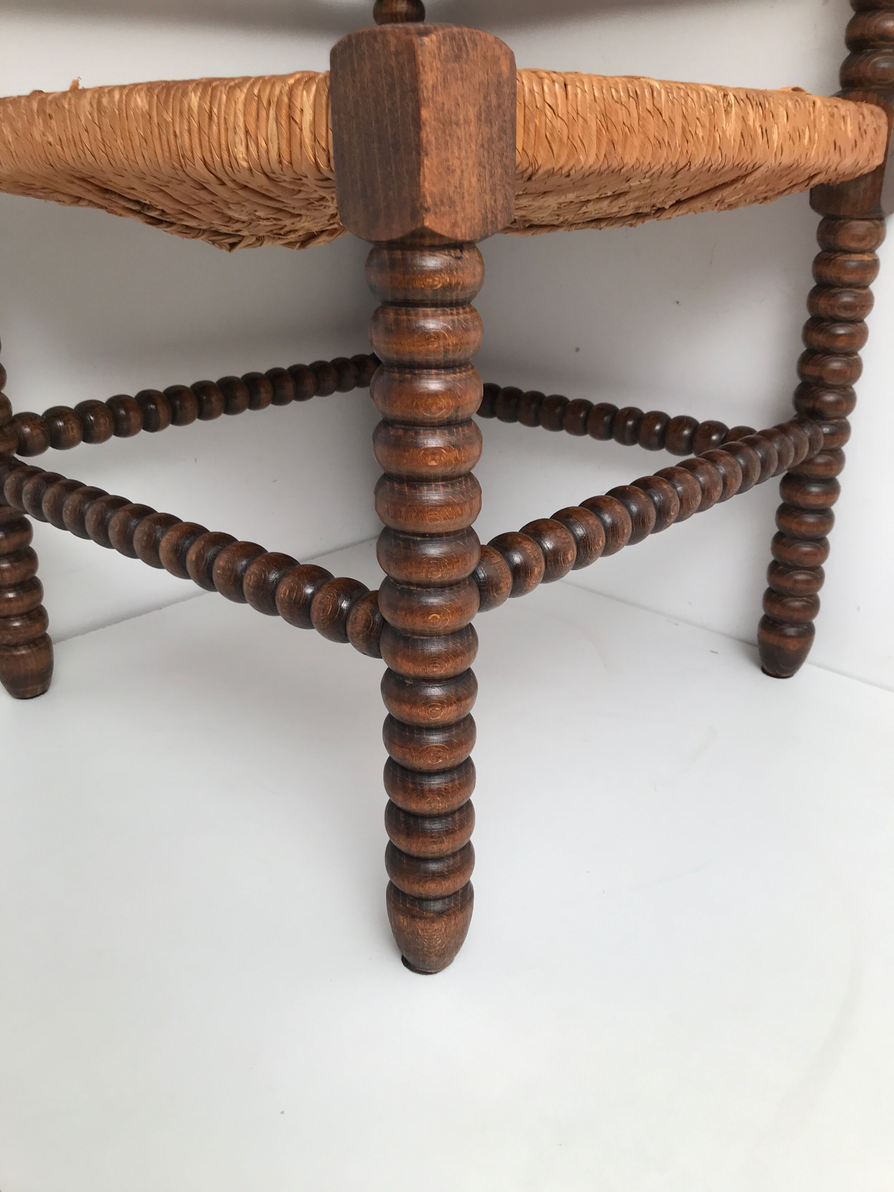 Vintage wooden corner chair turns, 50/60