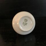 Coffee pot and sugar bowl in porcelain