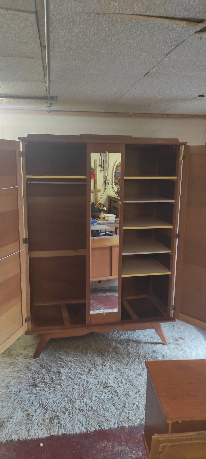 Armoire vintage pieds compas - années 50/60