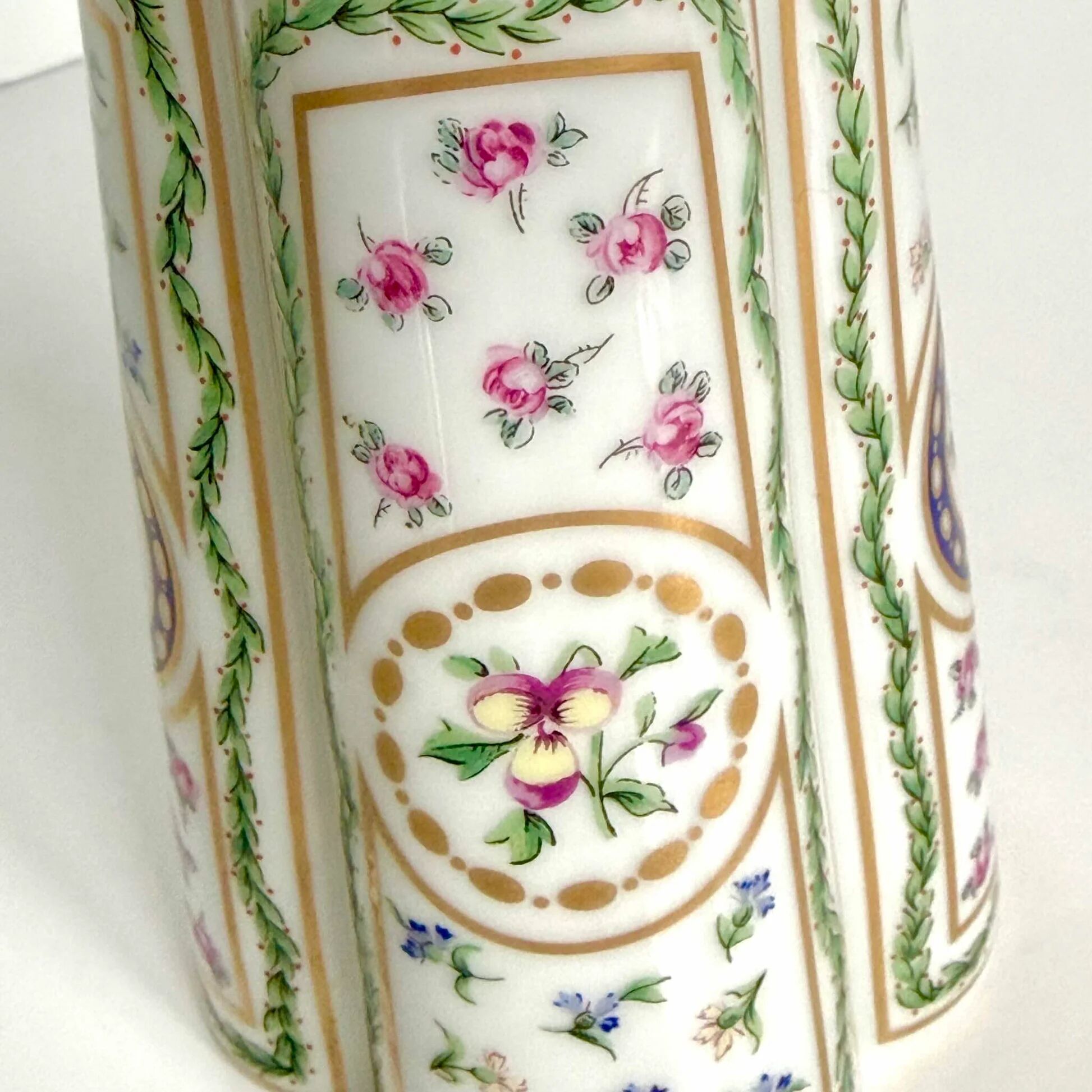 Haviland Limoges porcelain vase – Louveciennes model