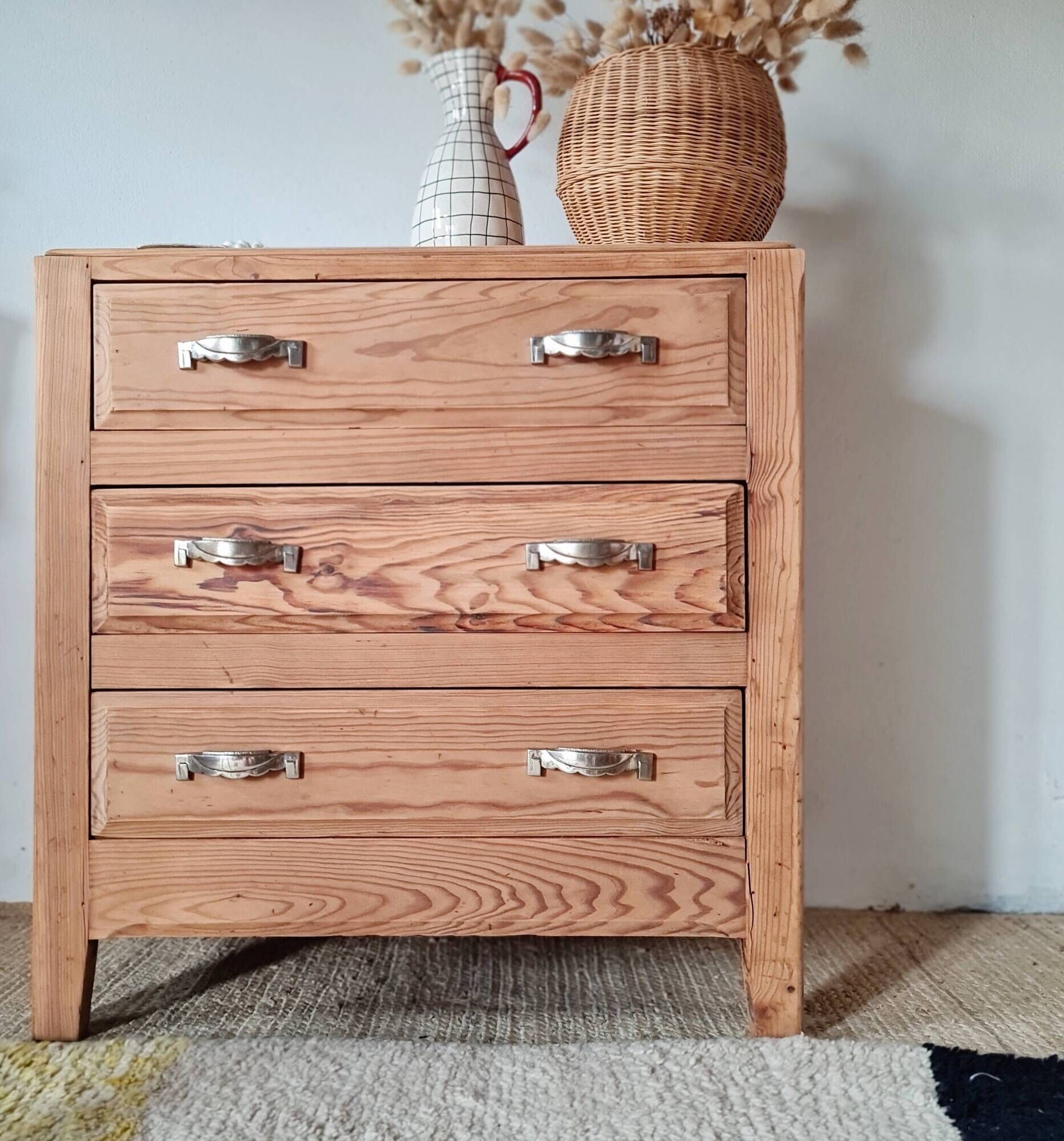 Antique pine chest of drawers, 3 drawers, raw wood