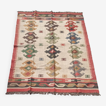 Kilim rug in jute and cotton. 185cm x 285cm