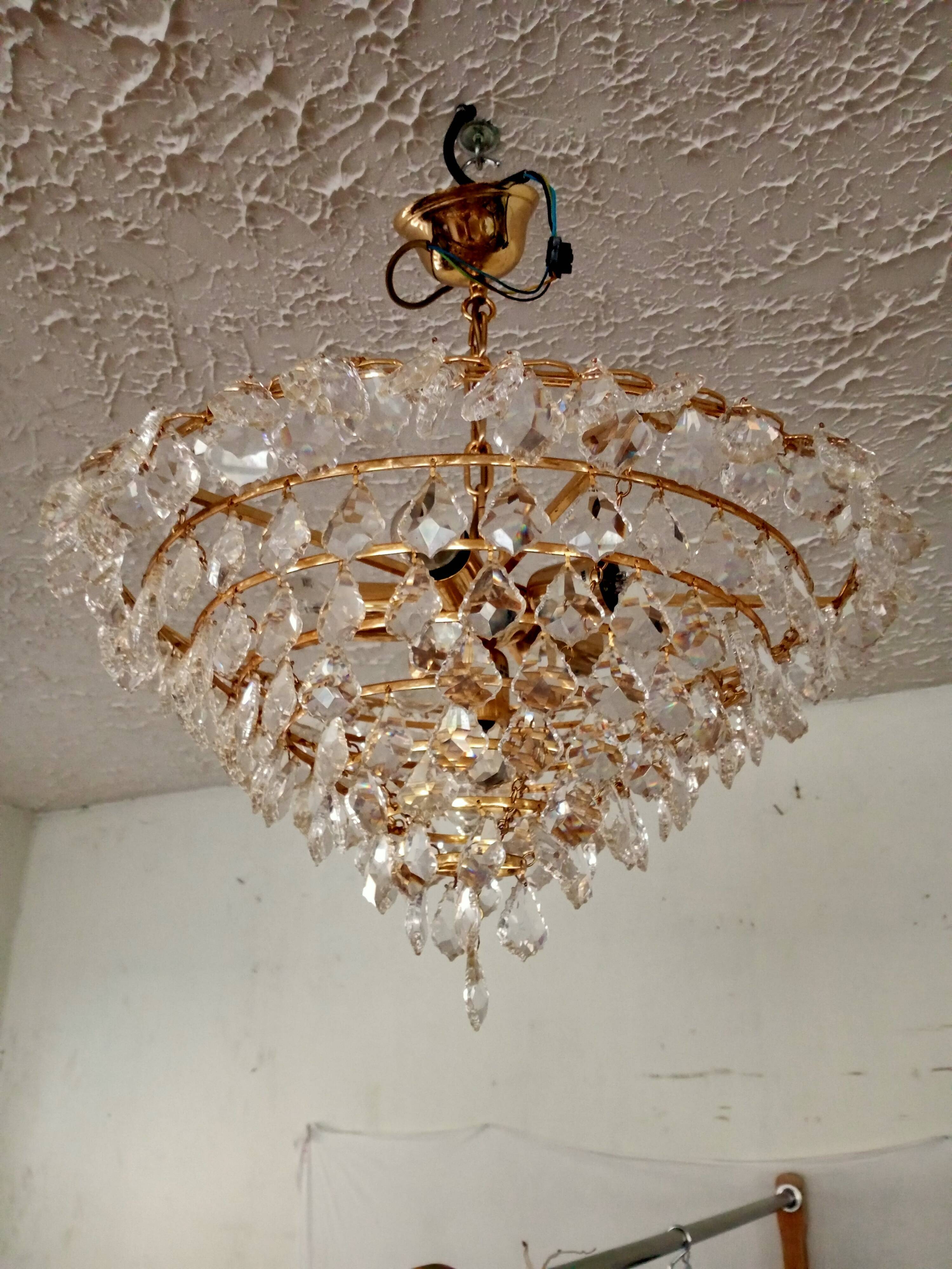 Grapevine chandelier 70
