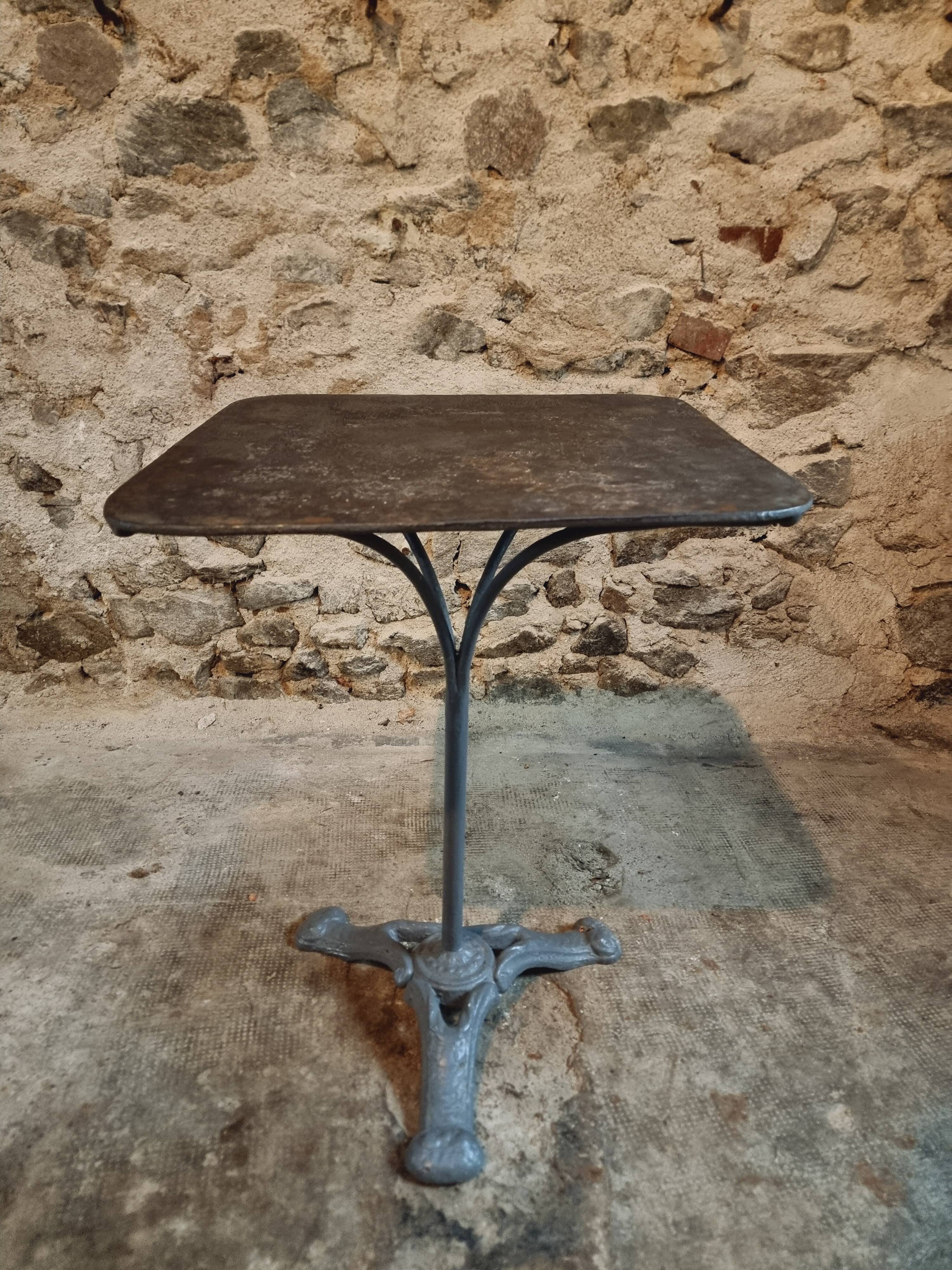Table Bistrot Ancienne – Table de Jardin/Vin (Années 1920)