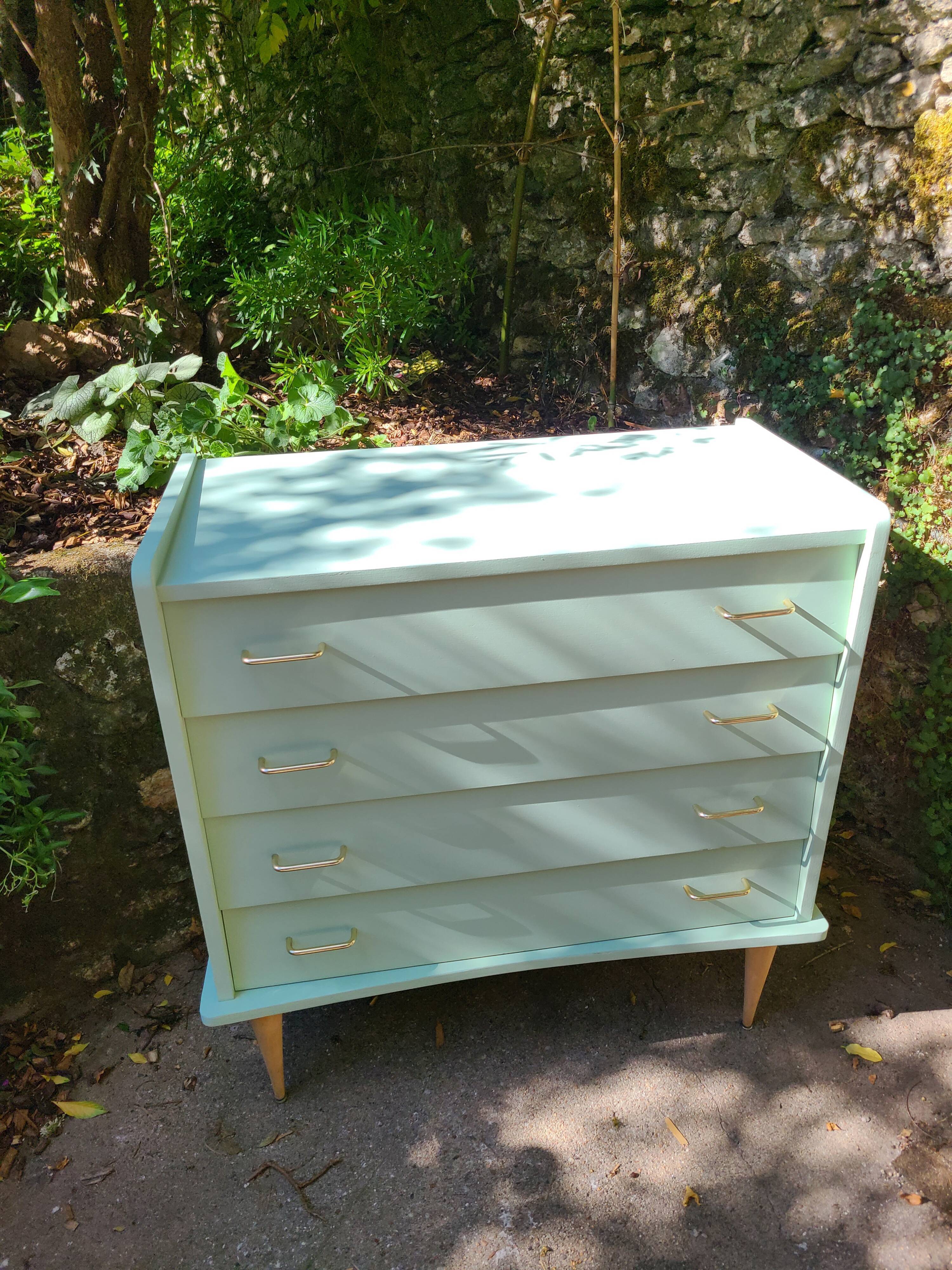 Vintage chest of drawers 50