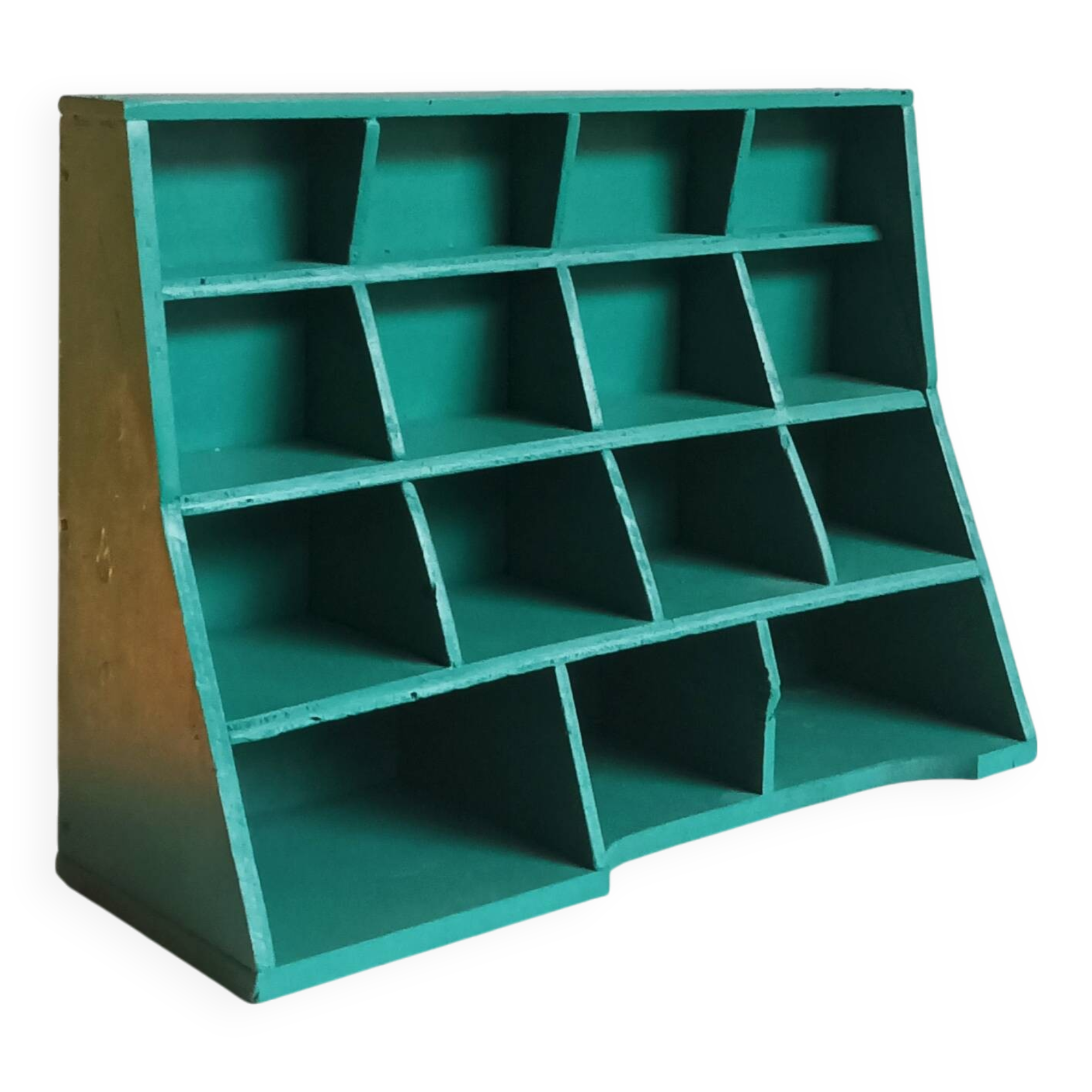 Small workshop cabinet with lockers