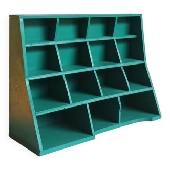 Small workshop cabinet with lockers