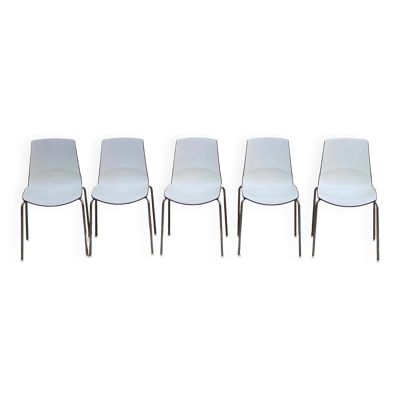 4 chaises ou 5 chaises italiennes design scandinave