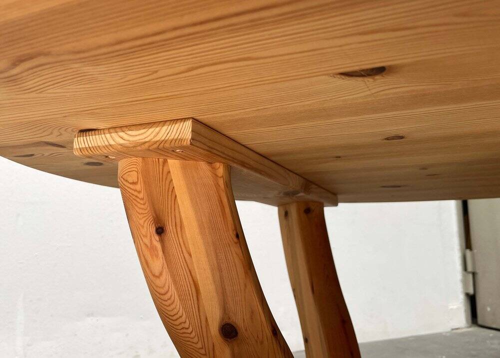 Vintage pine coffee table by Burchardt Nielsen, 1970s.