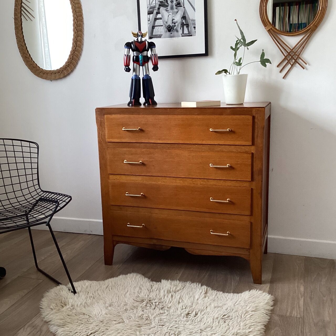 Commode vintage