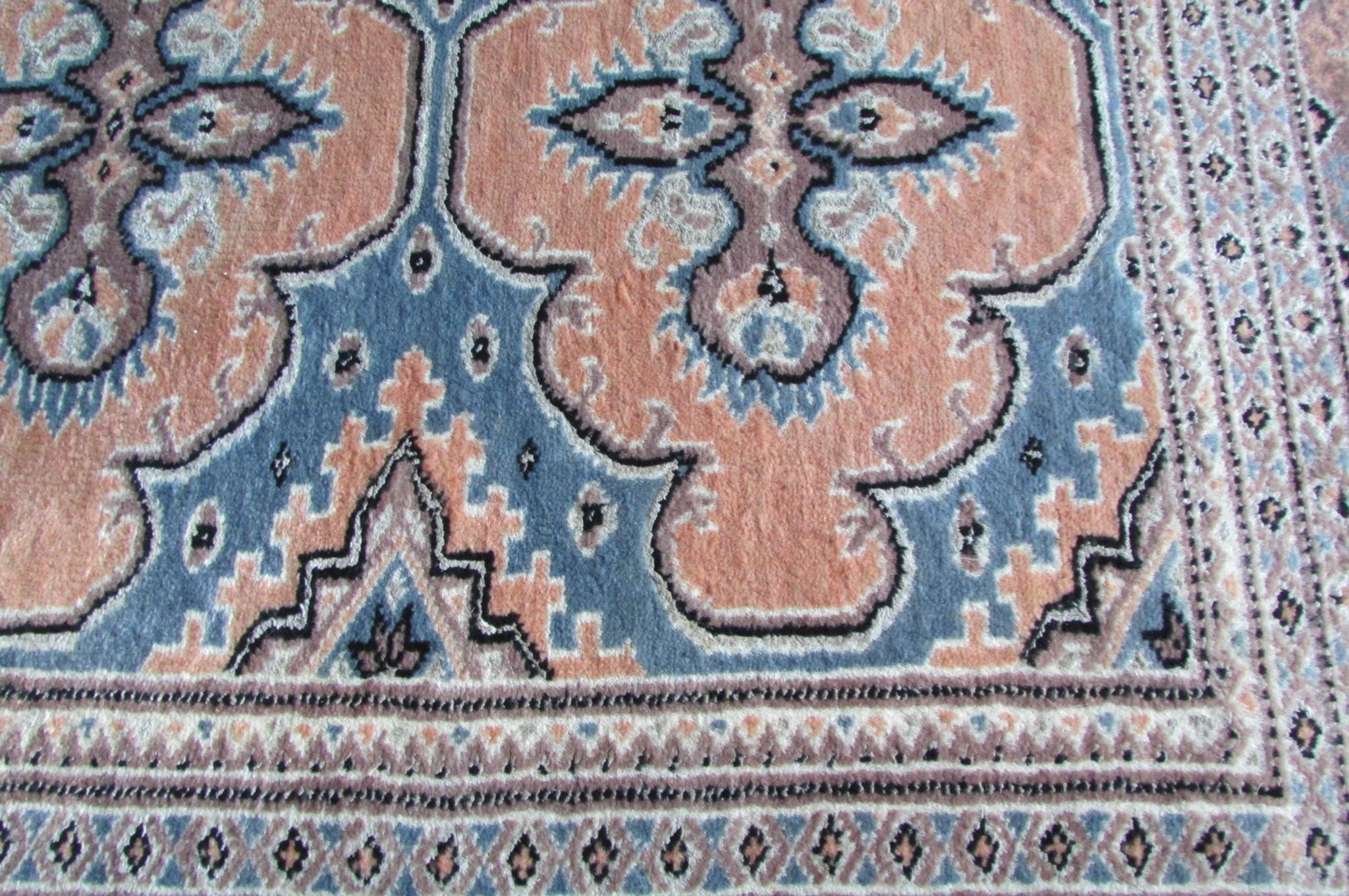 Tapis oriental, 153 x 98 cm , frangé