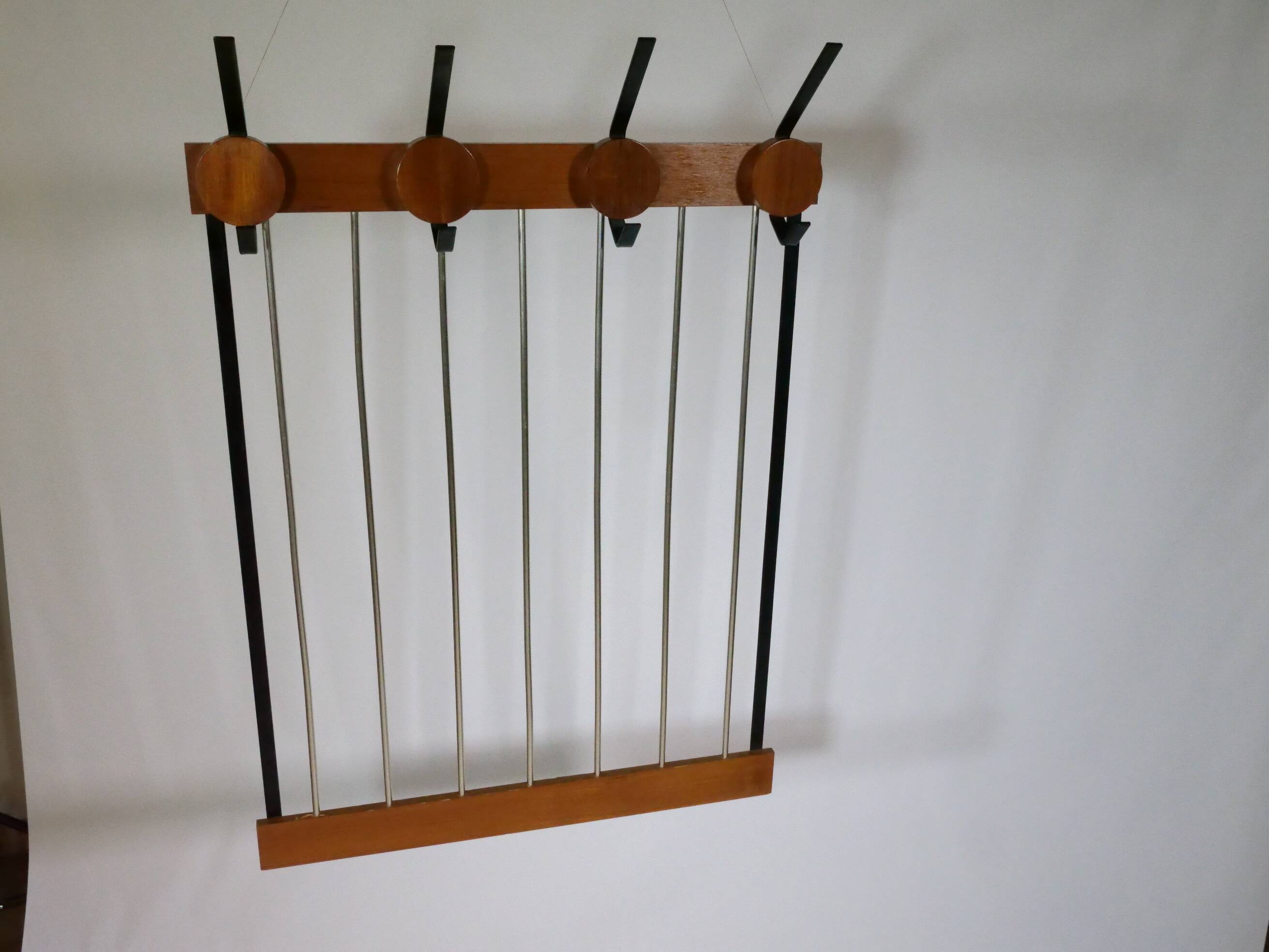 Porte-manteau en teck et métal, Allemagne, années 1960