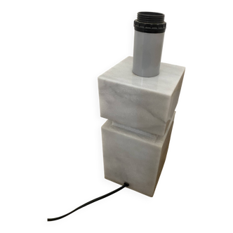 Carrara marble lamp