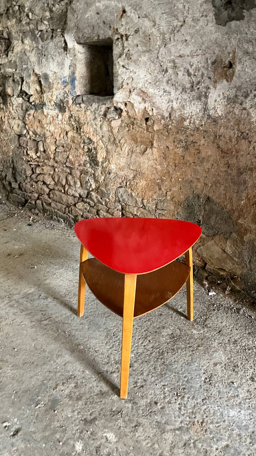 Bow Hood Table - Hugues Steiner