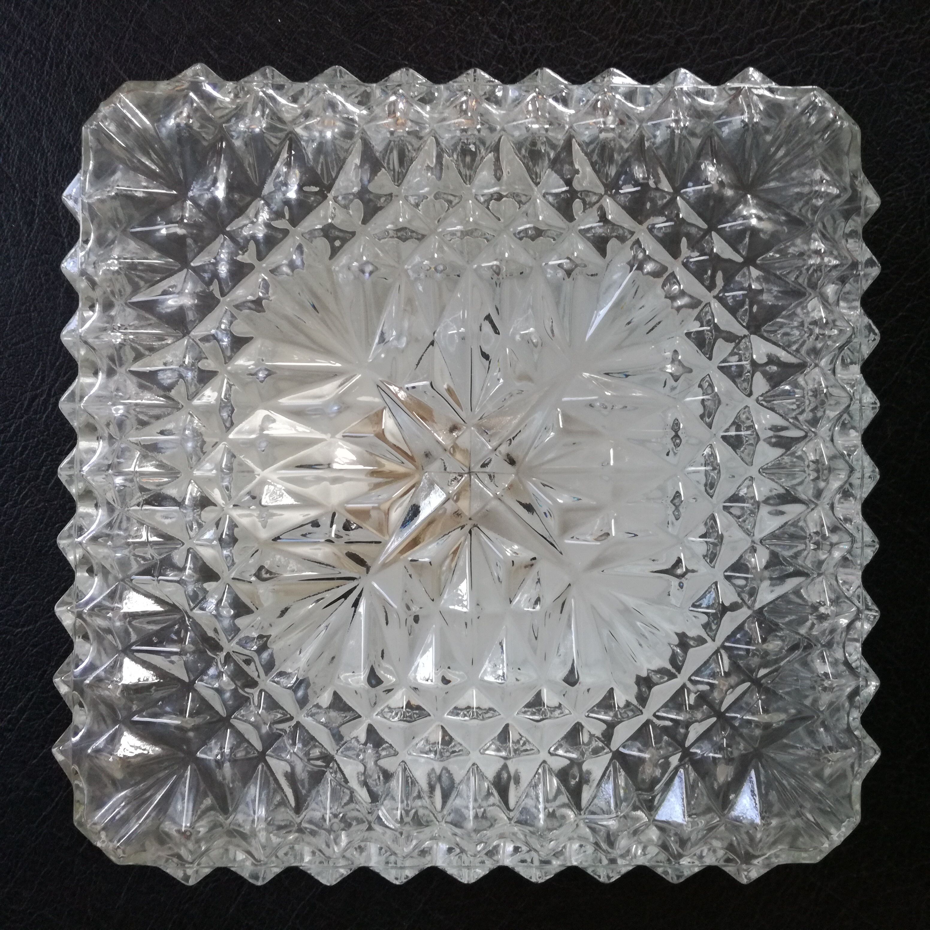 Cast glass square ceiling 21x21cm