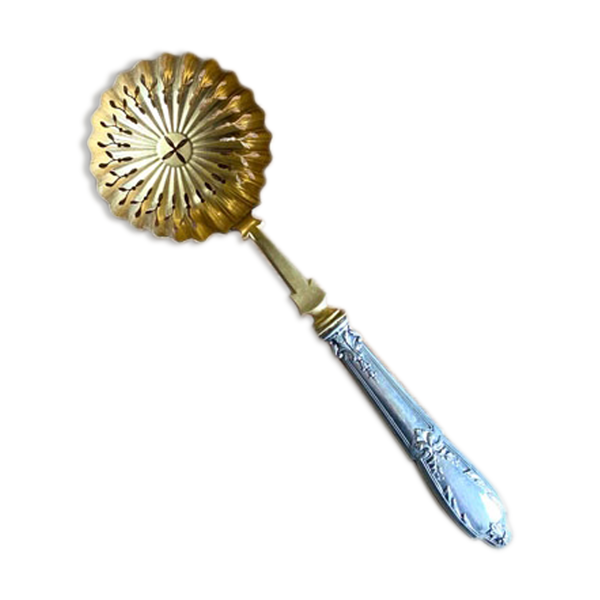 Cuillère saupoudreuse en argent fourré et doré