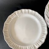 8 assiettes provençales en terre émaillée