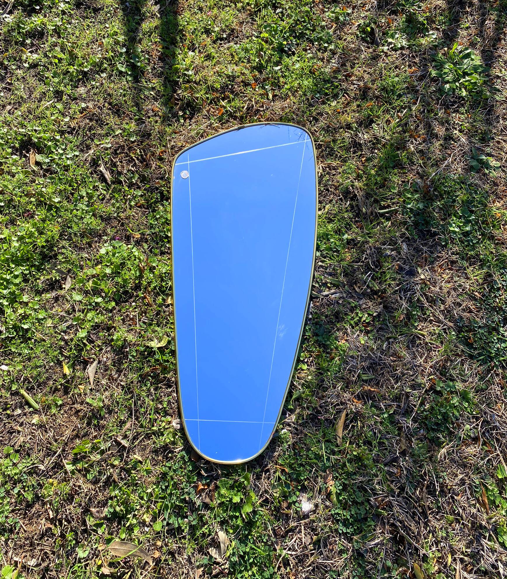 Grand miroir mural de forme asymétrique, Allemagne années 60