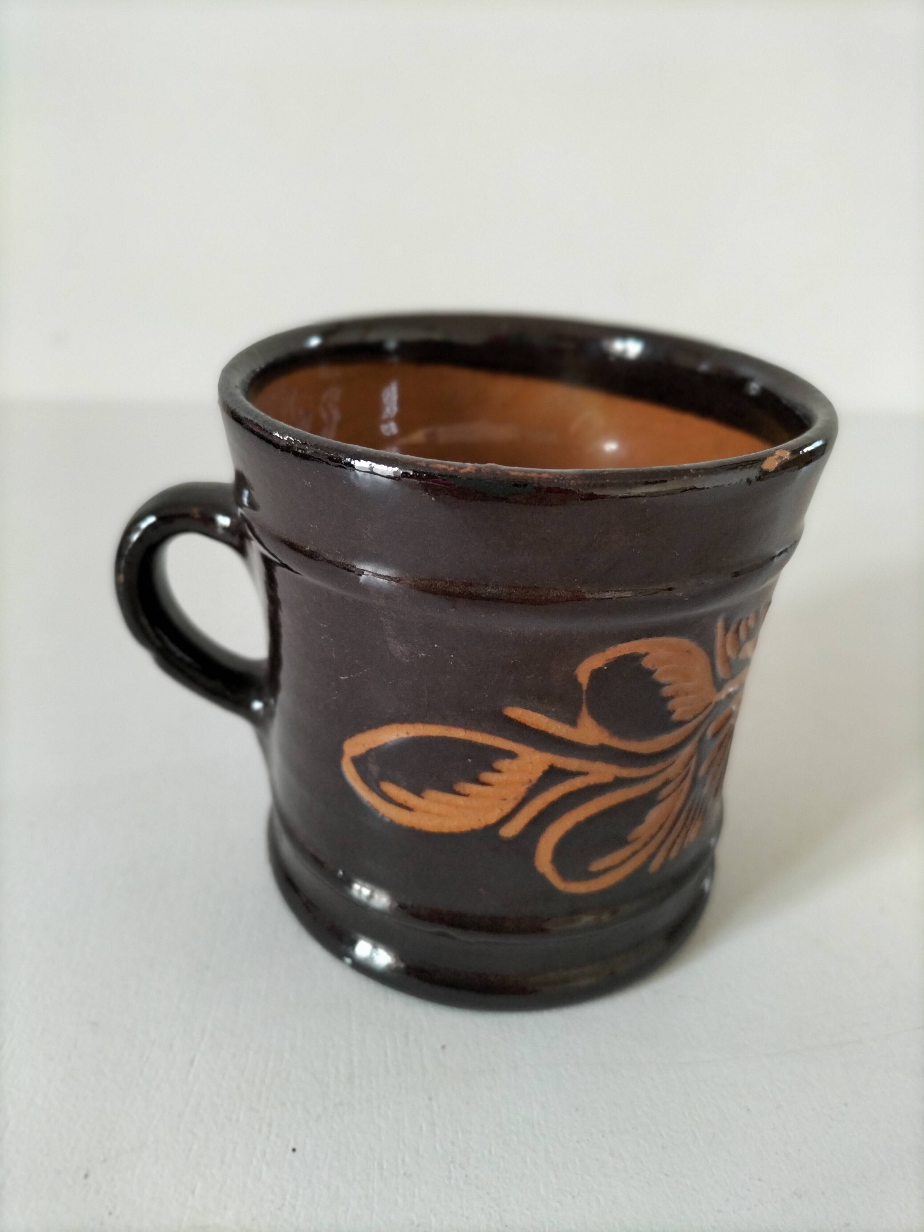 Glazed earth mug