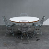 Table par Charles et Ray Eames aluminium group