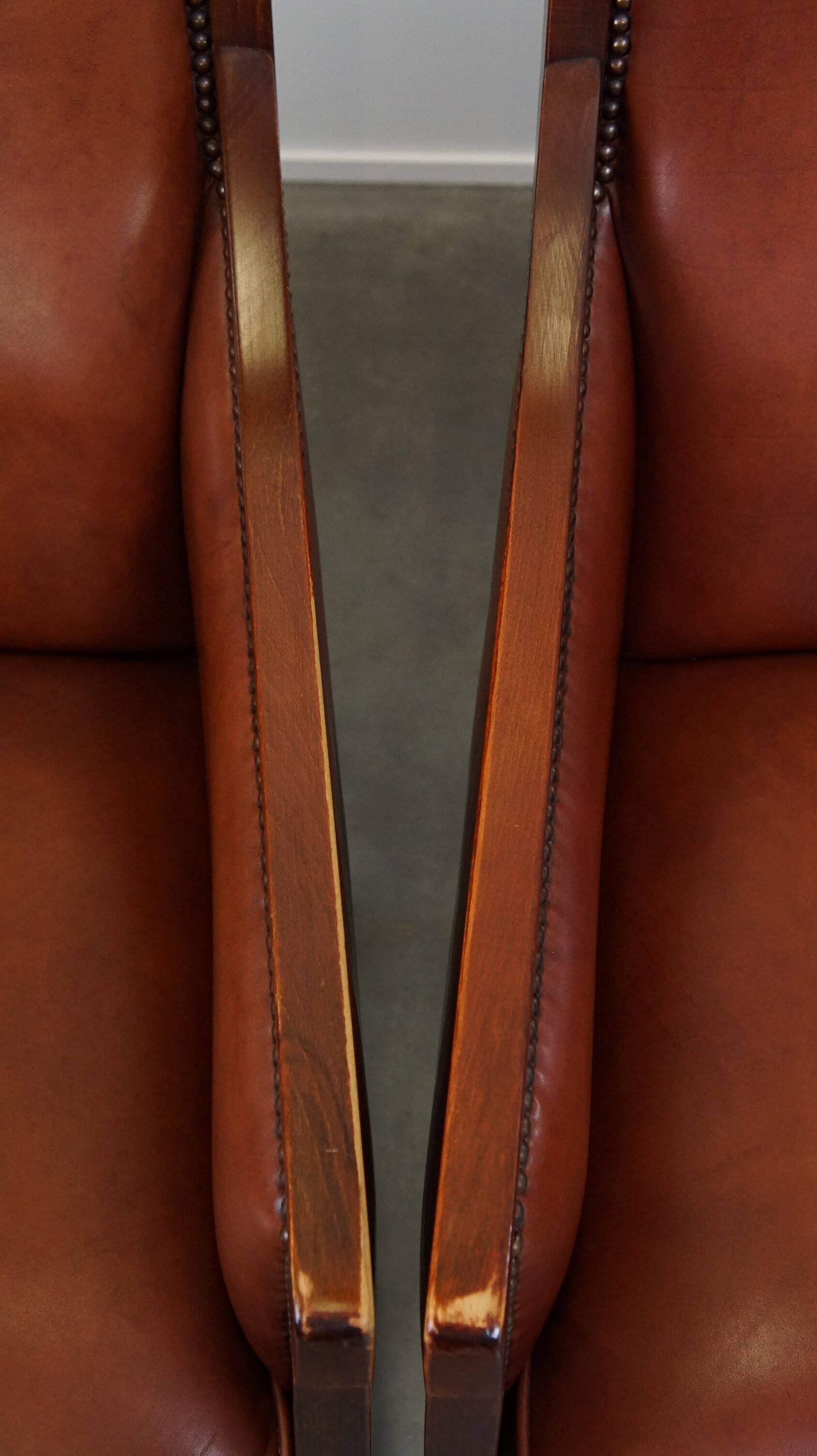 Ensemble majestueux et luxueux de 4 fauteuils design Art Déco en cuir de vachette couleur cognac