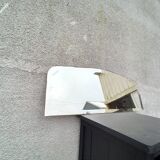 Bevelled mirror