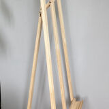 Adjustable painter's easel condition nine twentieth era