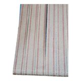 Bench in pine and gingham fabrics