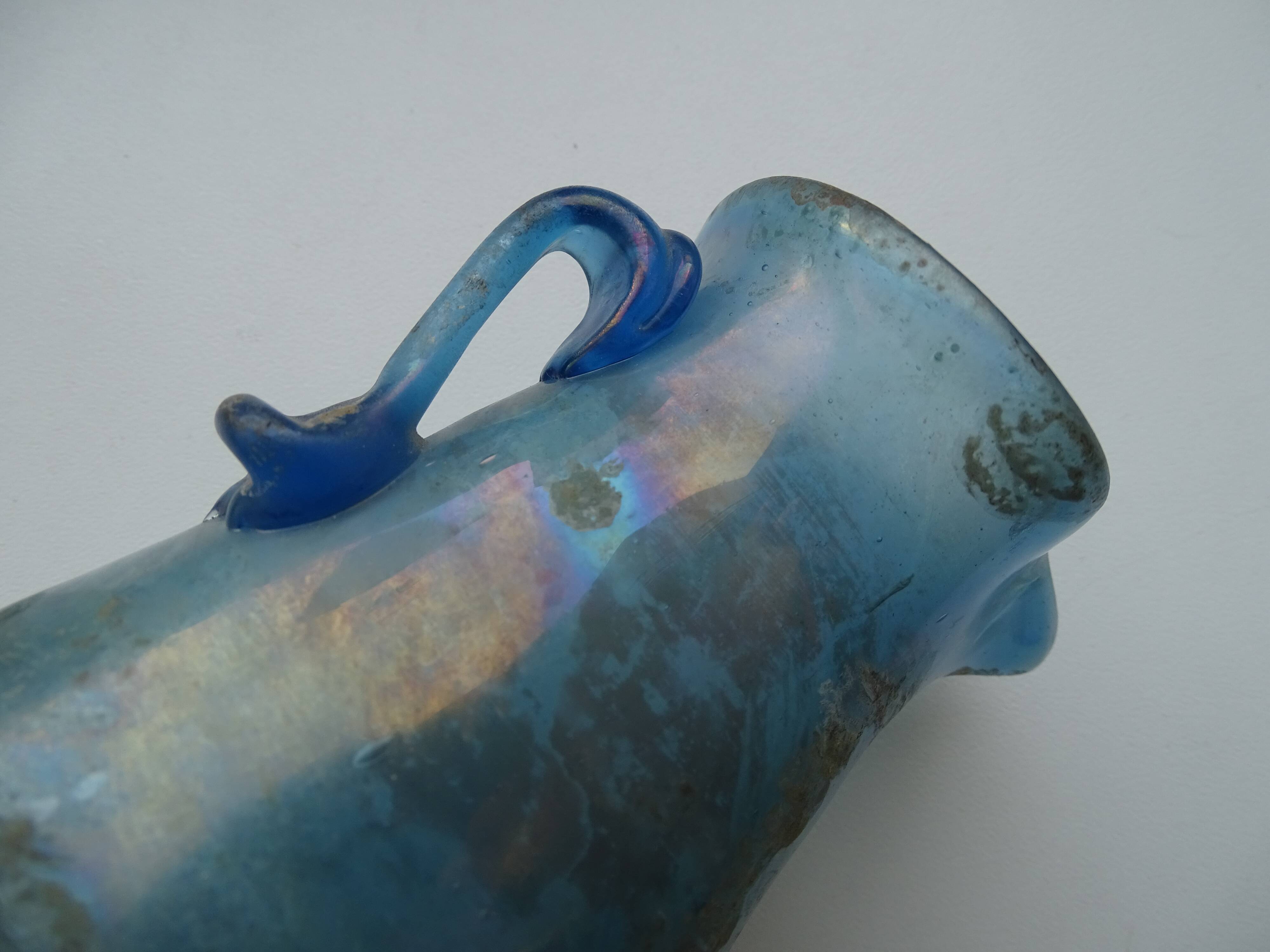 Vase with handle and spout Scavo Seguso Vetri d'Arte iridescent glass Murano 1950