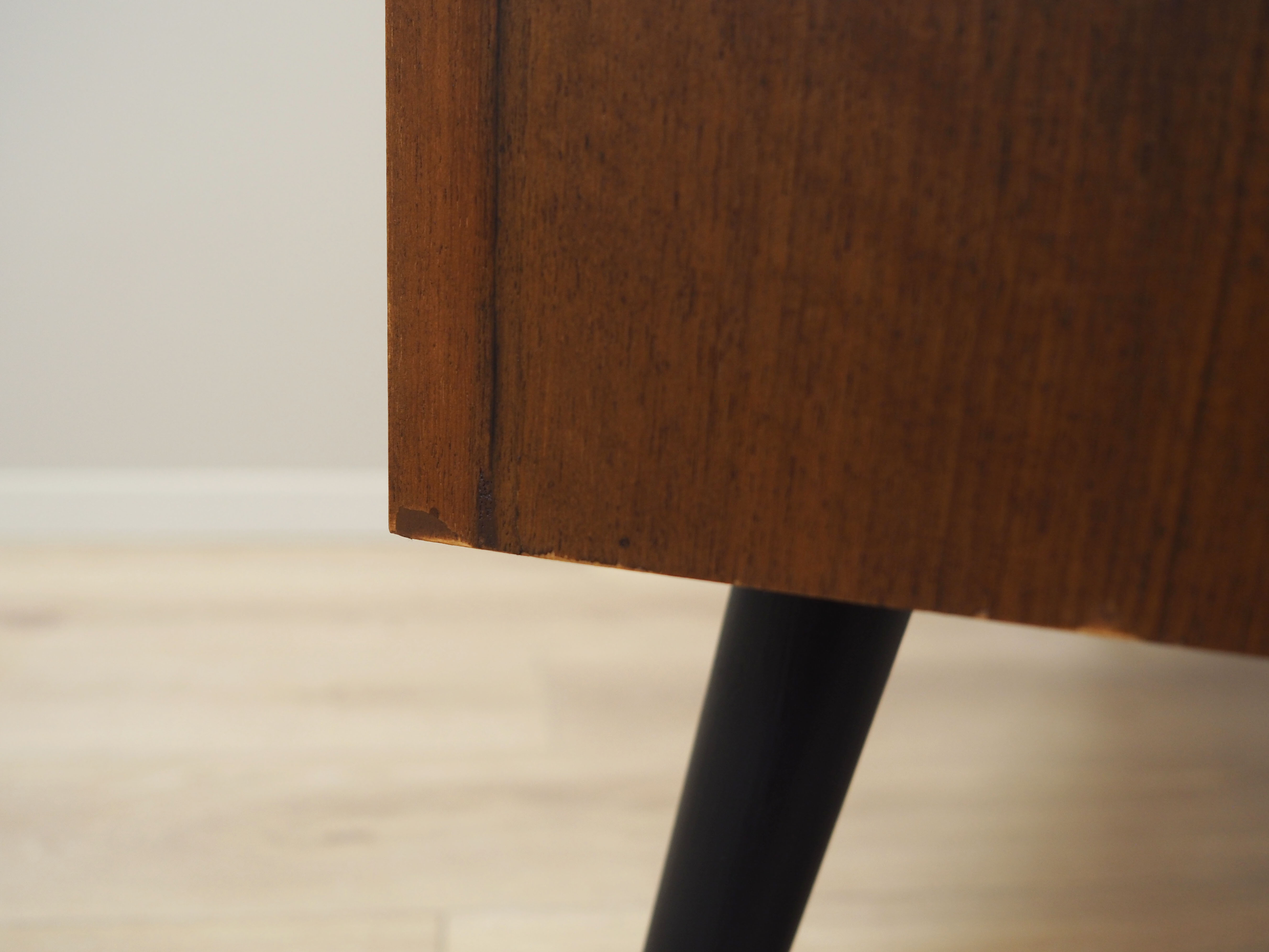 Bibliothèque en noyer, design danois, années 1960, designer: Børge Mogensen