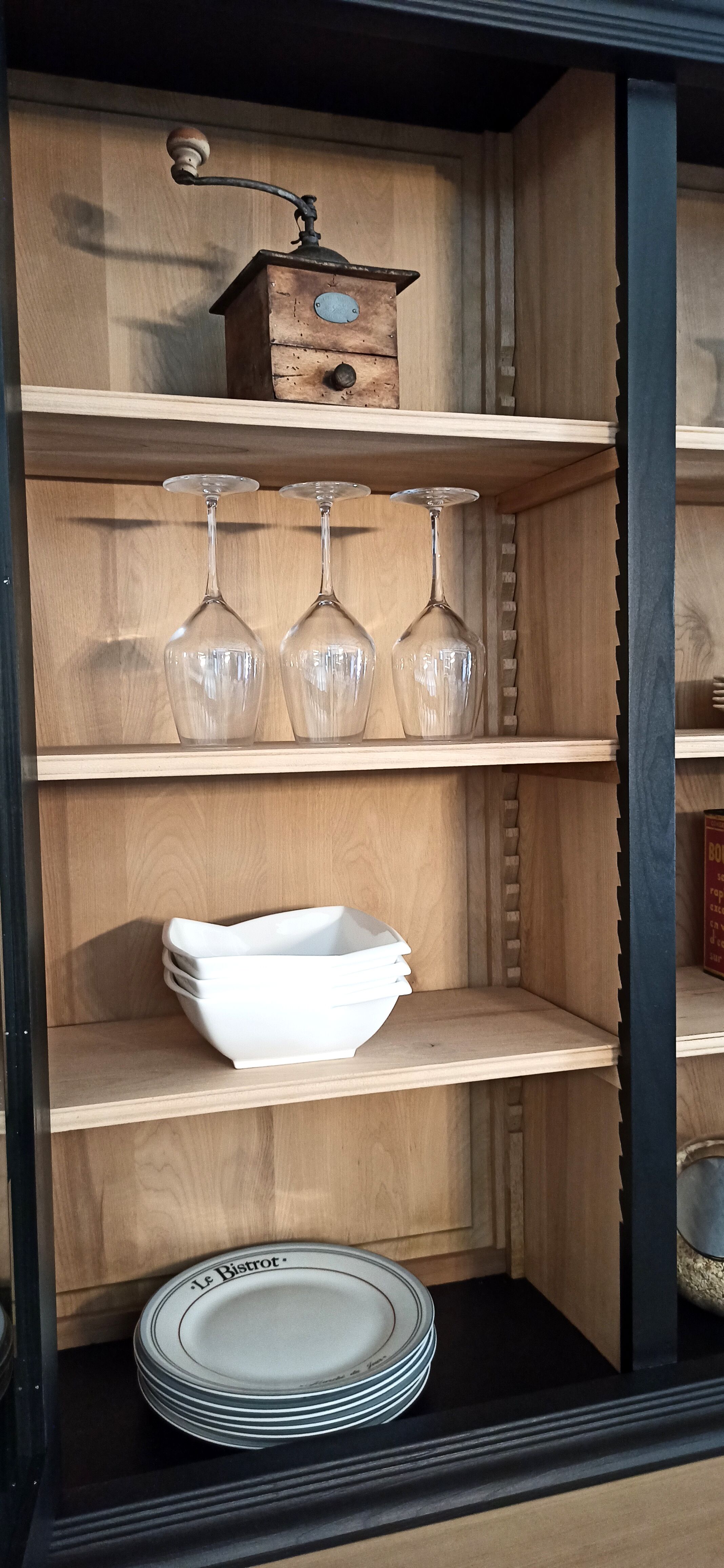 Black and wood bookcase