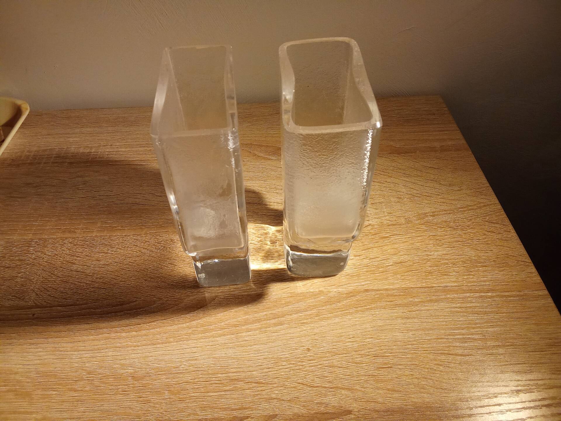 Paire de vases Riedel