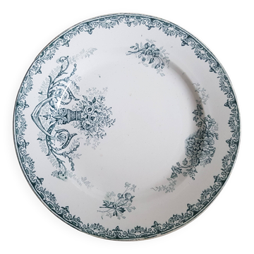Assiette en terre de fer