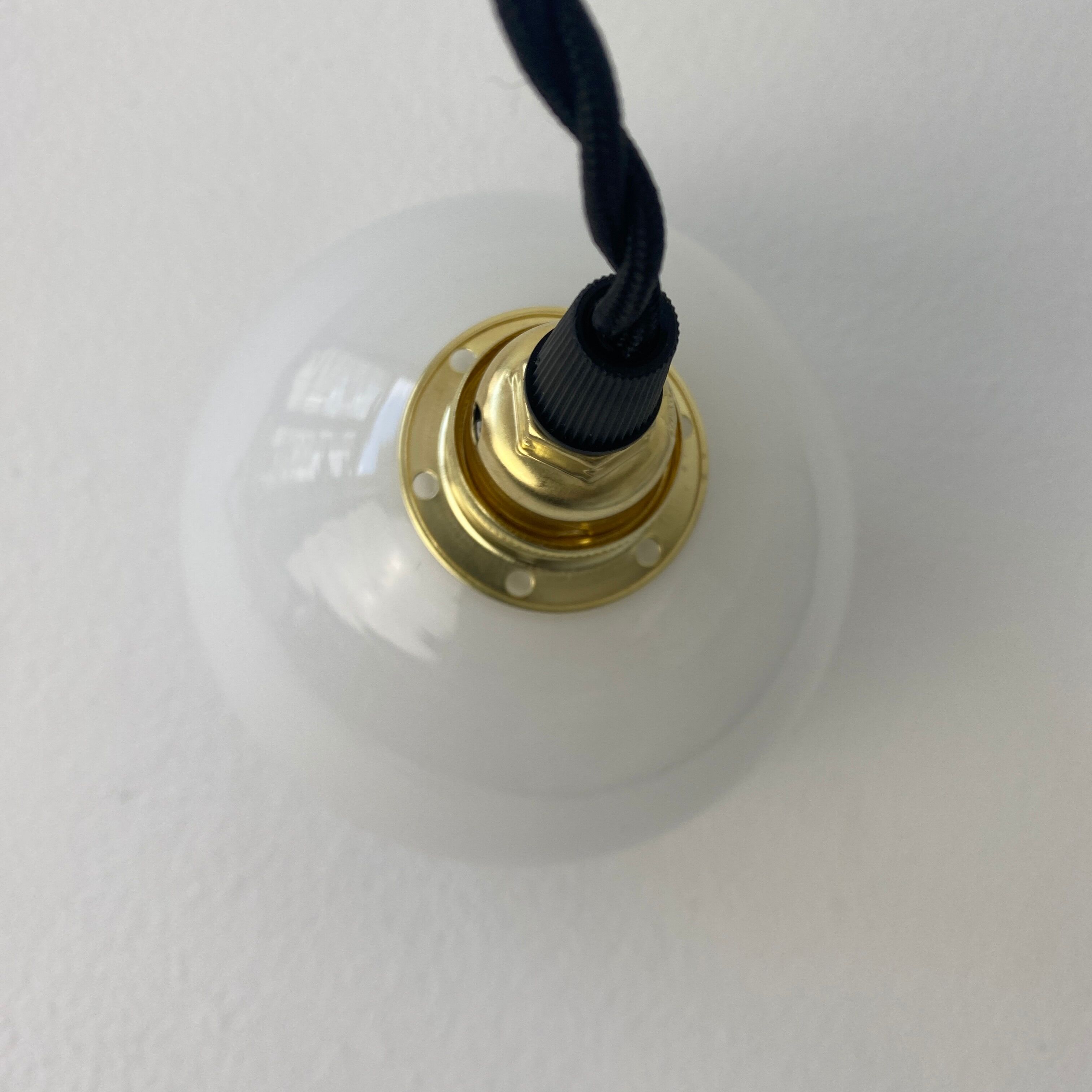 Lot 3 old suspensions in vintage opaline 12 cm