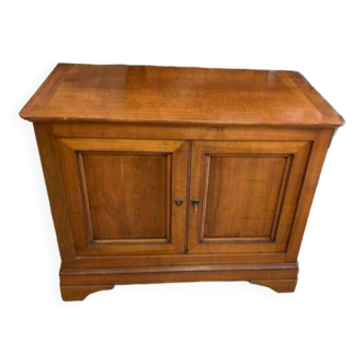 2-door cherry wood sideboard