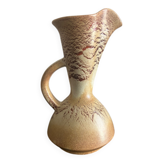 large pitcher Roberto Rigon