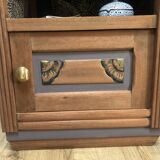 Adorable table de chevet en bois